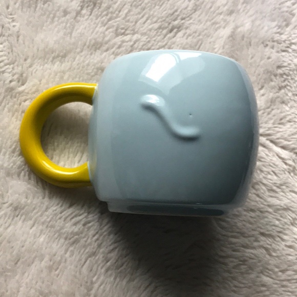 Disney Dumbo Mug - Picture 3 of 5
